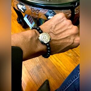 Men’s Black Agate Tribal Bracelet ✝️